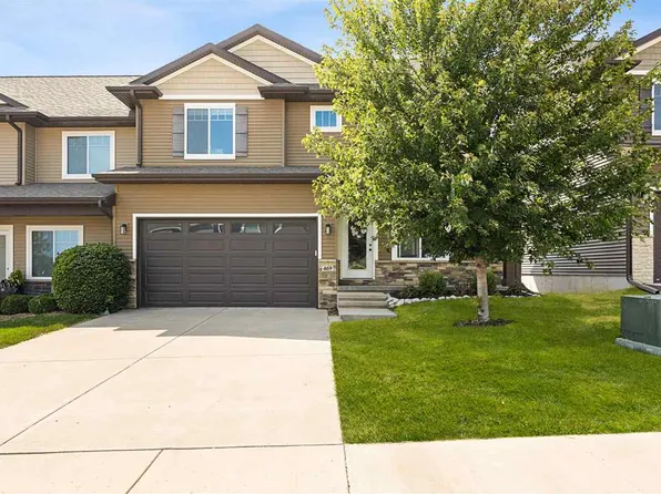 469 Potter St, Tiffin, IA 52340