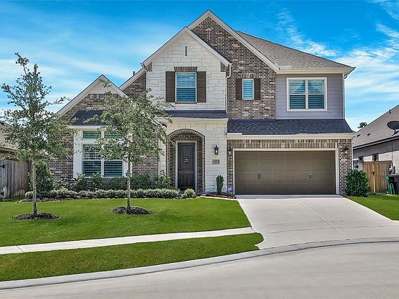 2nd image of 9423 Stablewood Lakes Ln