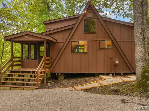 236 Nature Grove Dr, Innsbrook, MO 63390