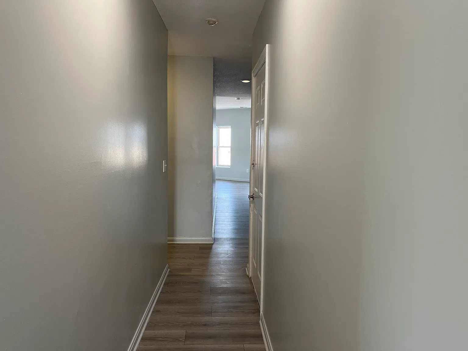 3 bed, 1500 sqft, $1,750 — Photo 2