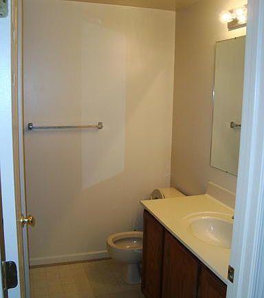 5th image of 12936 Augustus Ct