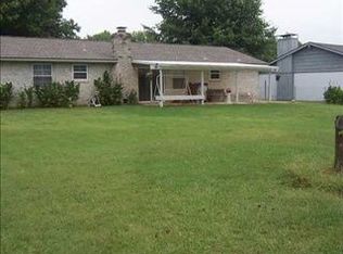 11620 Lochwood Dr, Yukon, OK 73099