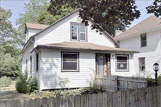 2nd image of 147 Union St N