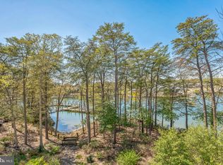 534 Runabout Loop #534, Solomons, MD 20688