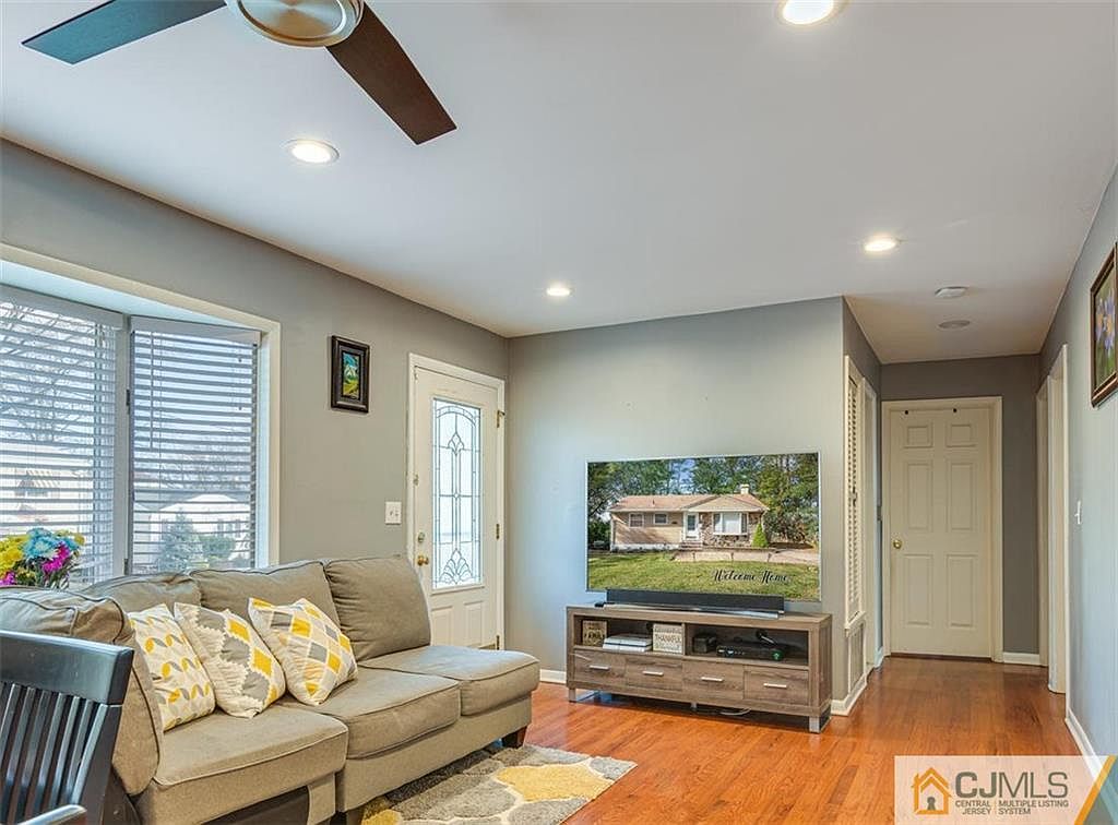 777 Aborn Ave, Woodbridge, NJ 07095 Zillow