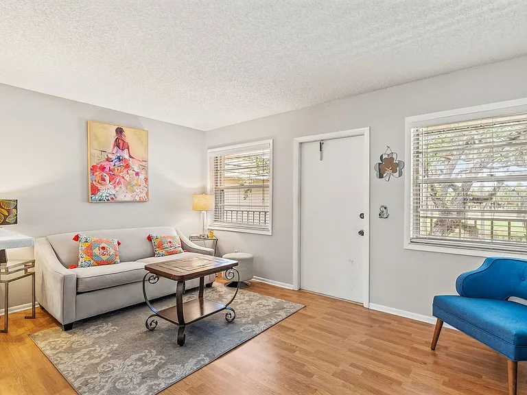 11 Vista Gardens Trl #204 — Photo 5