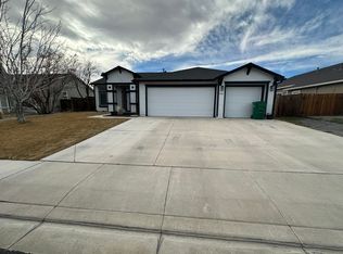 928 Desert Breeze Way, Fernley, NV 89408