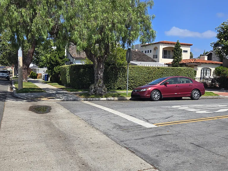 676 J Ave — Photo 13