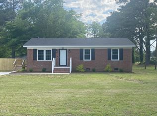 737 Folly Rd, Plymouth, NC 27962