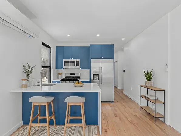 234 East 42nd Street image 1 of 11