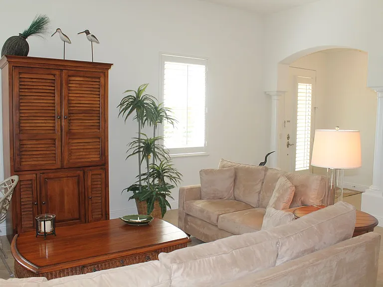 1446 Borghese Ln #101 — Photo 5