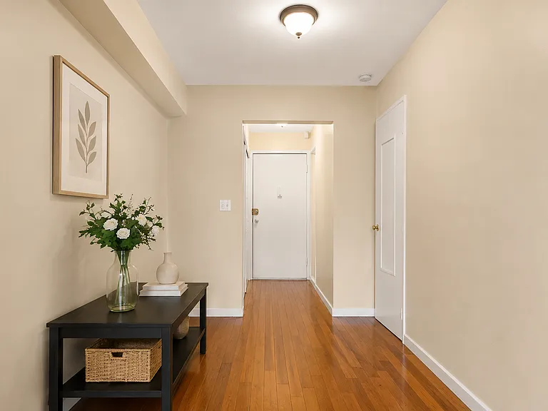 2160 Center Ave #5U — Photo 10