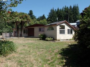 94294 1st St, Langlois, OR 97450