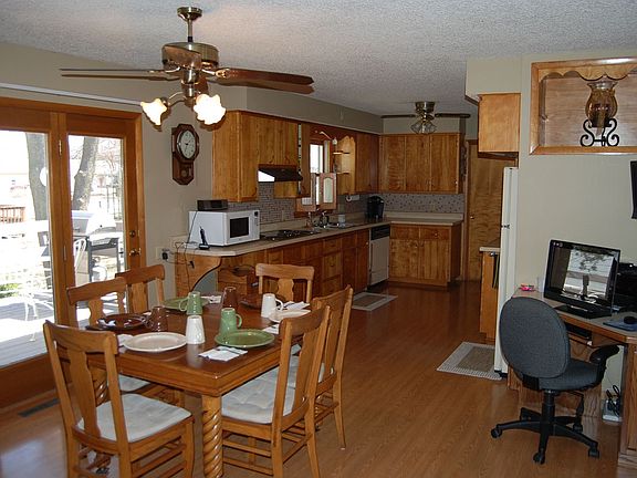 Dining/Kitchen