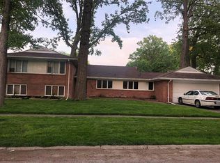 2102 Winona St, Flint, MI 48504