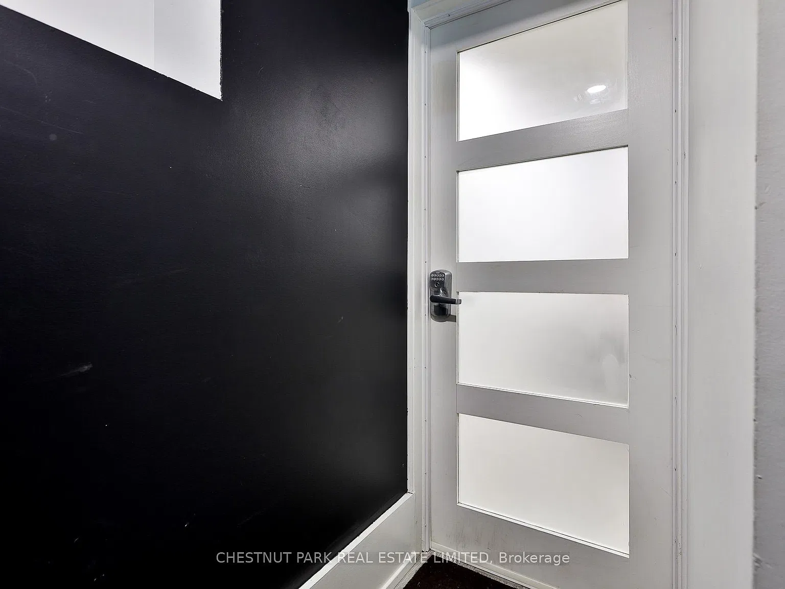 1 bed, $2,200 — Photo 3