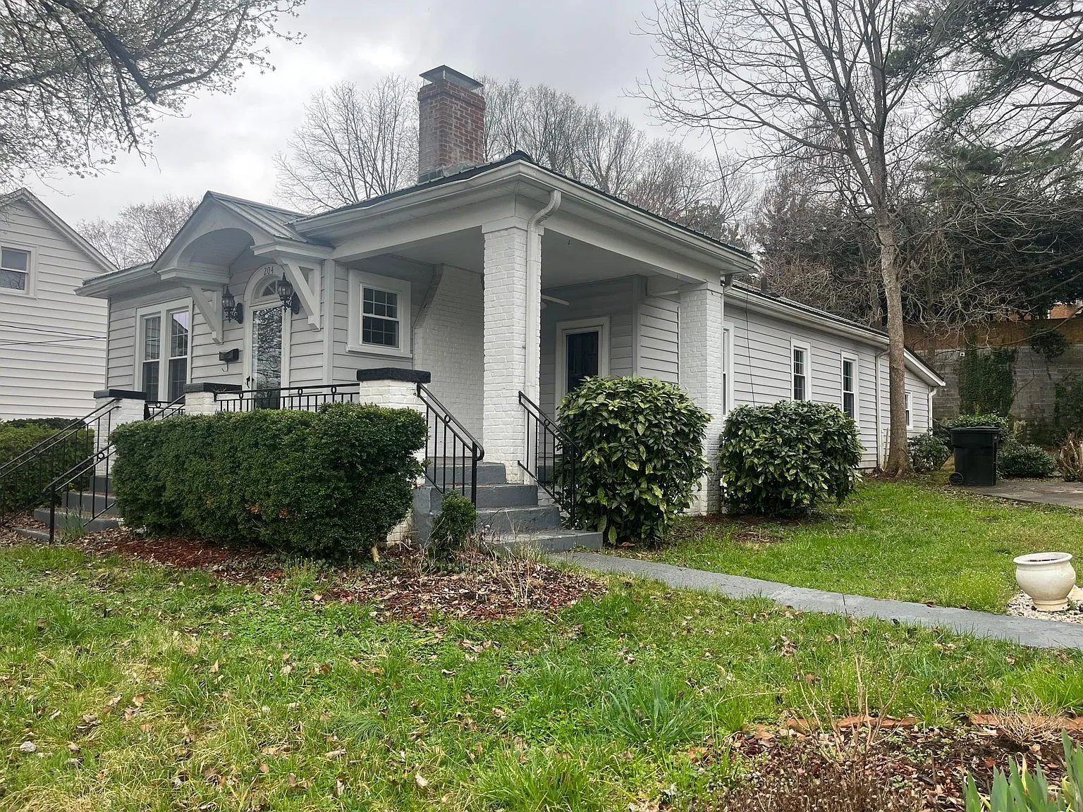 3 bed, 2.5 bath, 1736 sqft, $1,800 — Photo 2