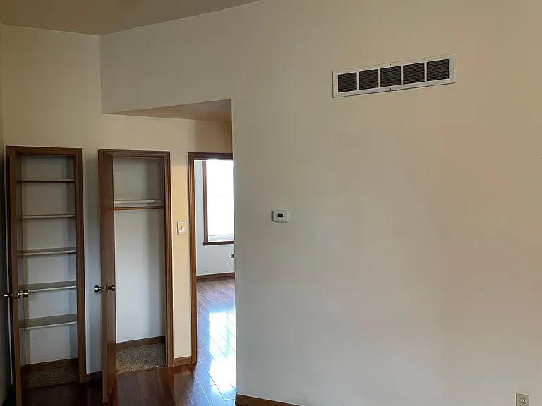 1328 Shenandoah Ave #1 — Photo 9