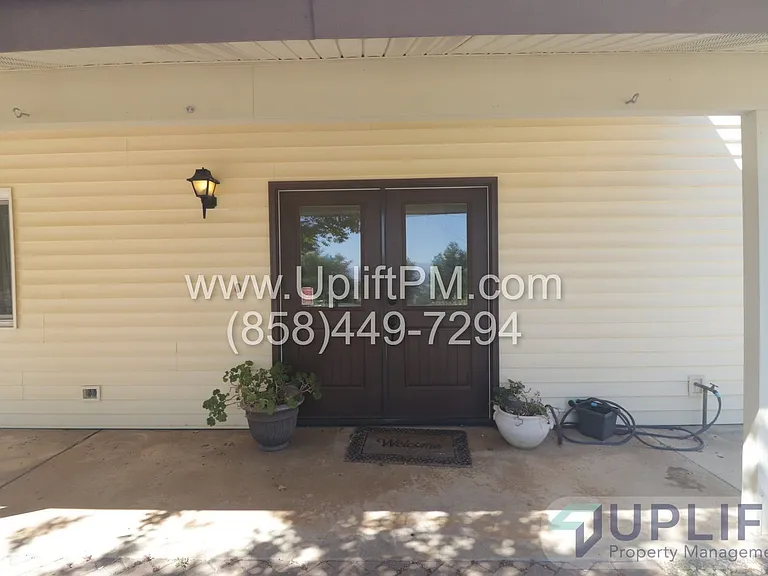 15436 Las Manzanitas Rd — Photo 27