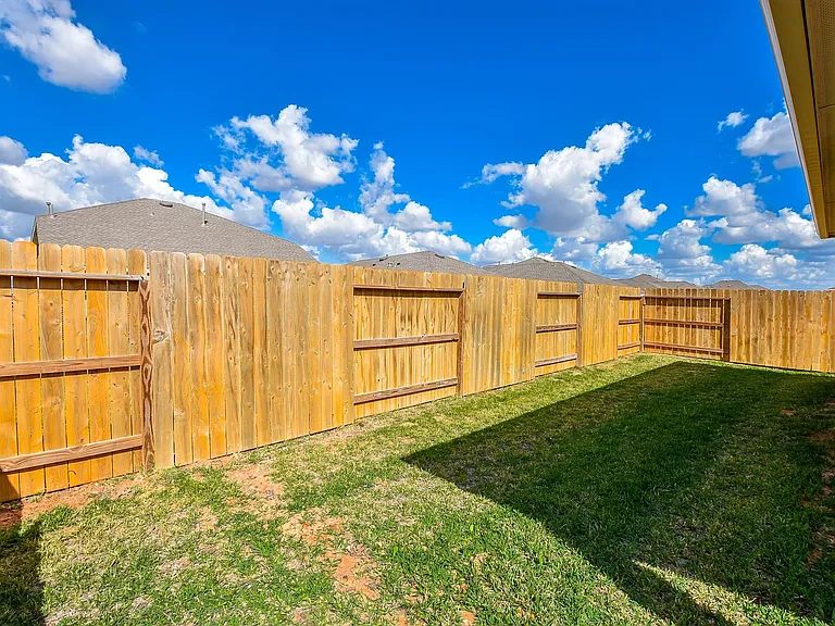 1428 Sundown Glen Ln — Photo 32