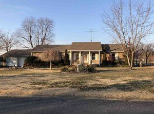 74 Wagon Ln, Mayfield, KY 42066