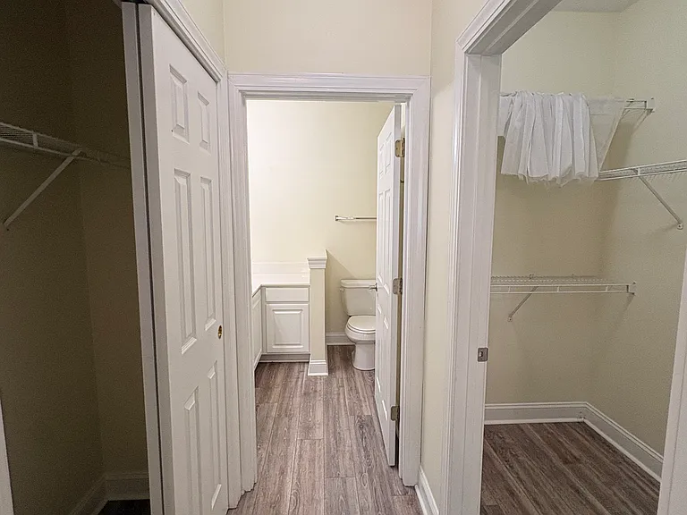 111 Fountain Pointe Ln #302 — Photo 13