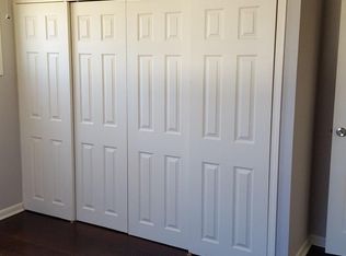 1908 SW Harp Pl, Topeka, KS 66611