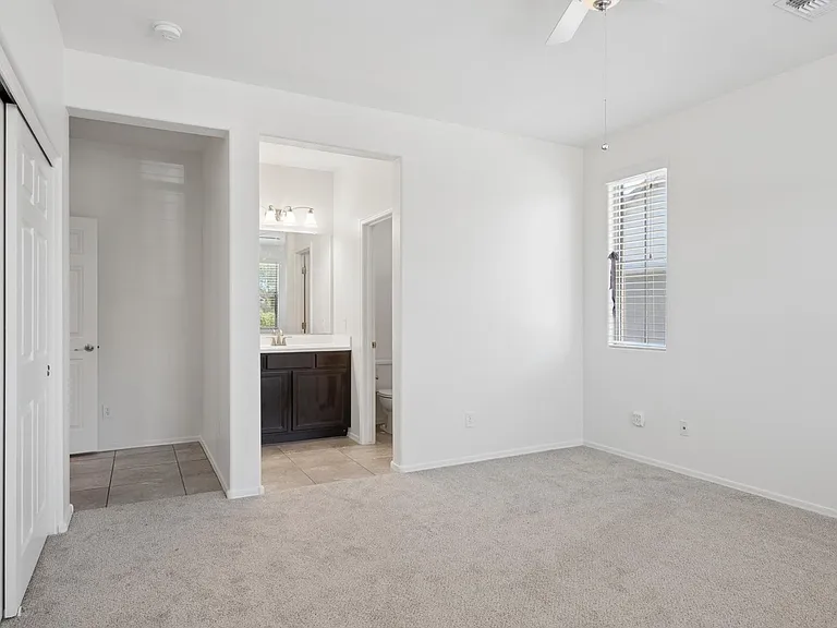 5654 E Butte St — Photo 16