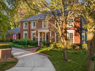 4 Cameron Pl, Grosse Pointe, MI, 48230