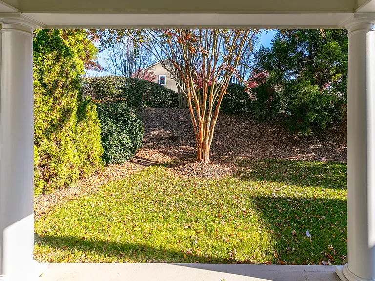 722 Pierside Dr — Photo 8