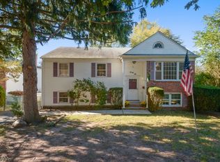 46 Yorkshire Dr, Cedar Grove, NJ 07009