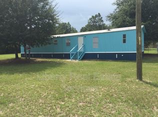 1044 Mary Ann Prescott Rd NE, Glennville, GA 30427