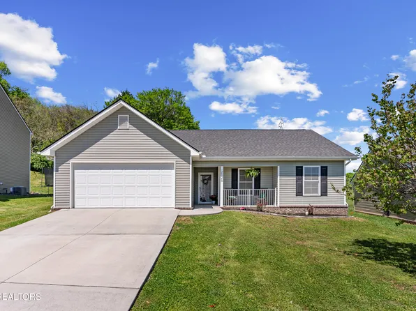 2125 Bluebonnet Dr, Mascot, TN 37806