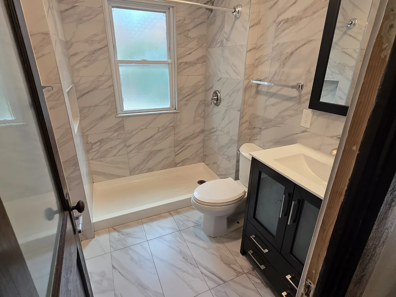 2 bed, 1200 sqft, $1,500 — Photo 4