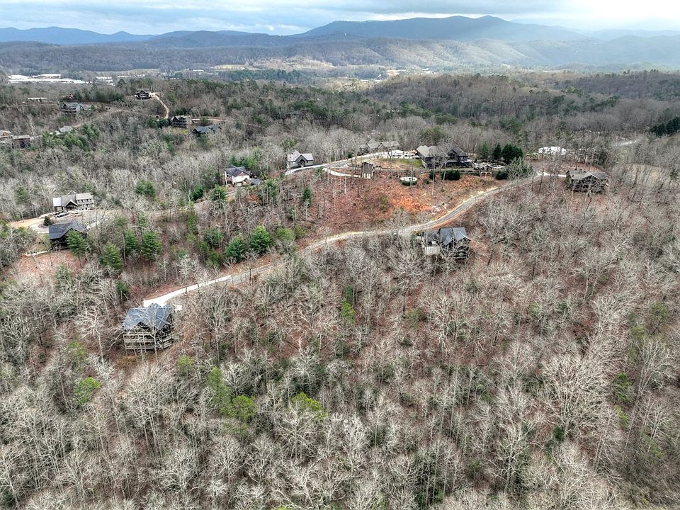 2nd image of 5 Staurolite Mountain Way