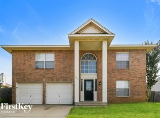 6735 Elk Trl, Arlington, TX 76002