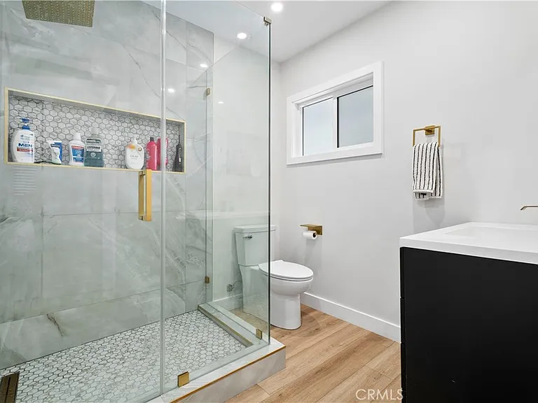 10345 Blucher Ave — Photo 13