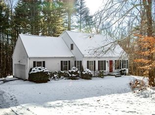 17 Warren Rd, Wilbraham, MA 01095