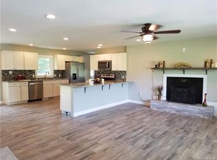 298 Wiggins Rd, Mooresville, NC 28115