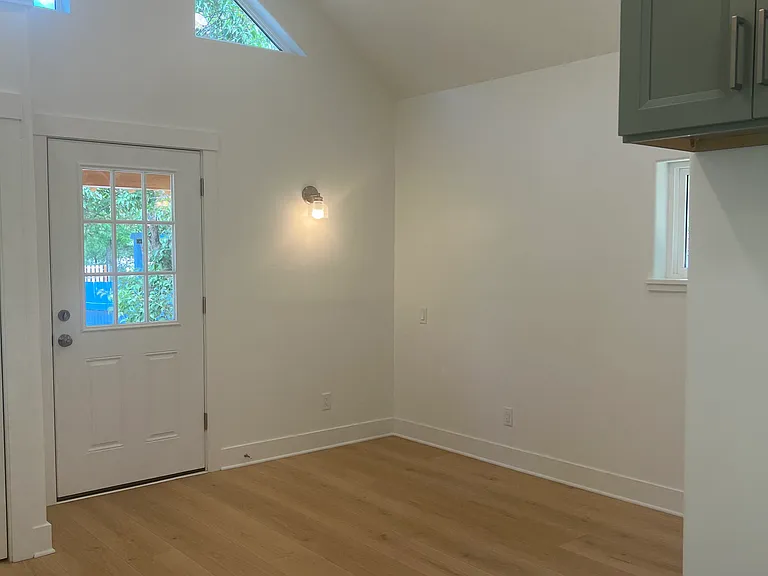 Triangle windows
