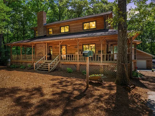 320 Whitfield Dr, Pendleton, SC 29670
