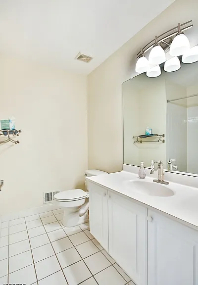 6 Georgian Ct — Photo 18