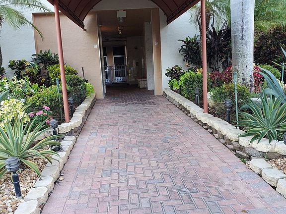3rd image of 7715 Yardley Drive #A-213