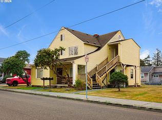 925 4th Ave, Seaside, OR 97138