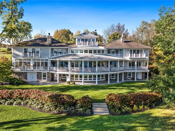 1818 W Lake Rd, Skaneateles, NY 13152