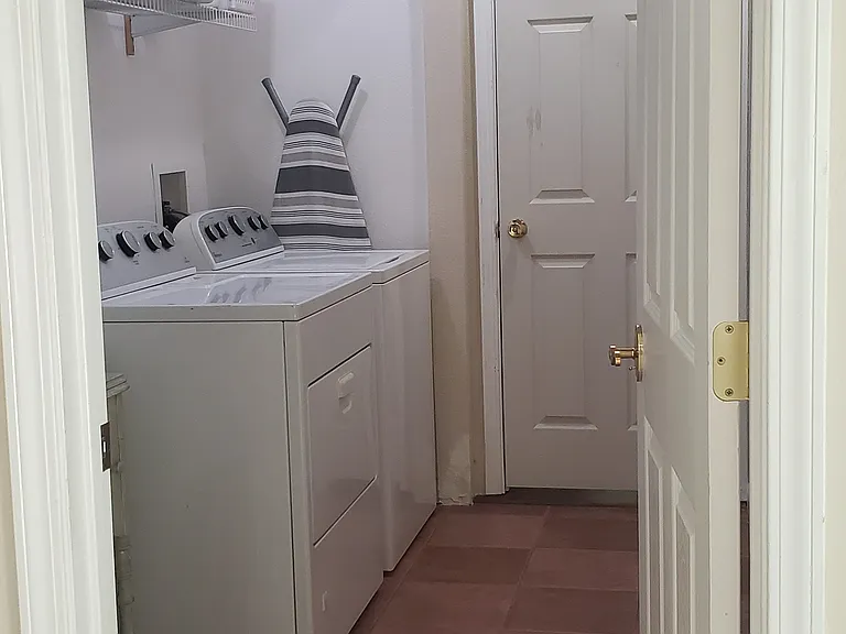8617 Reecemar Ave — Photo 16