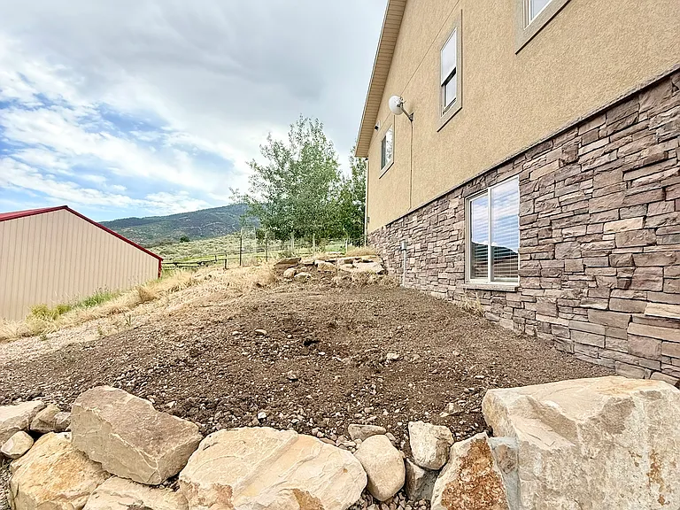 2030 Splendor Valley Rd #1 — Photo 17