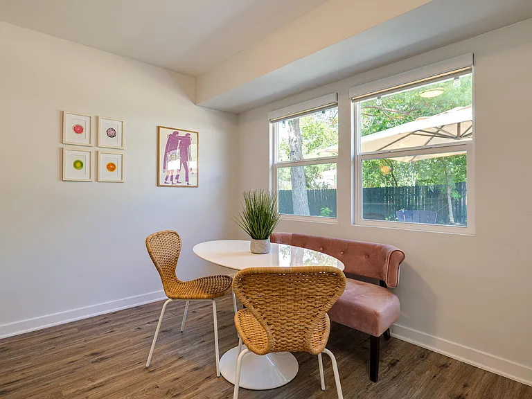 2202 Donna Dr — Photo 16