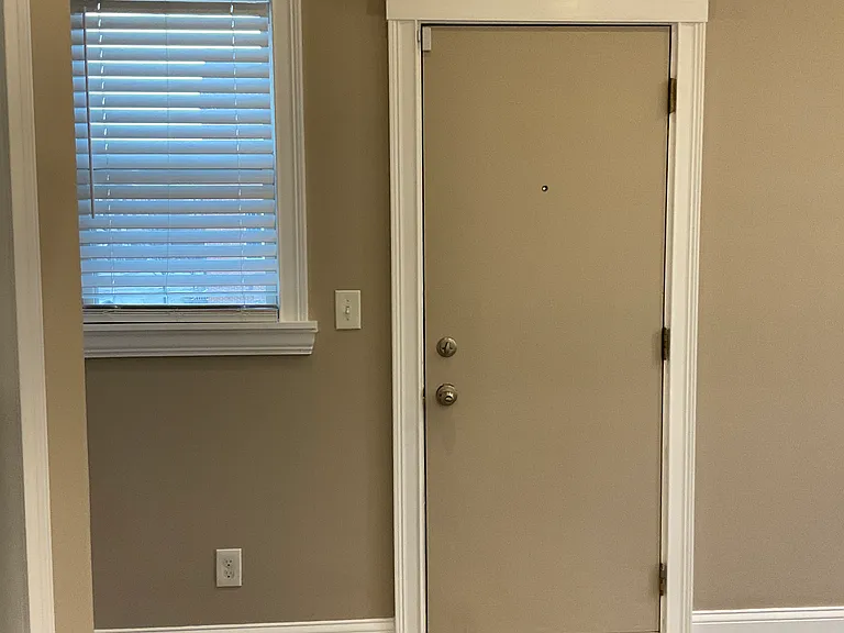2-3714 Lincoln St #2 — Photo 15