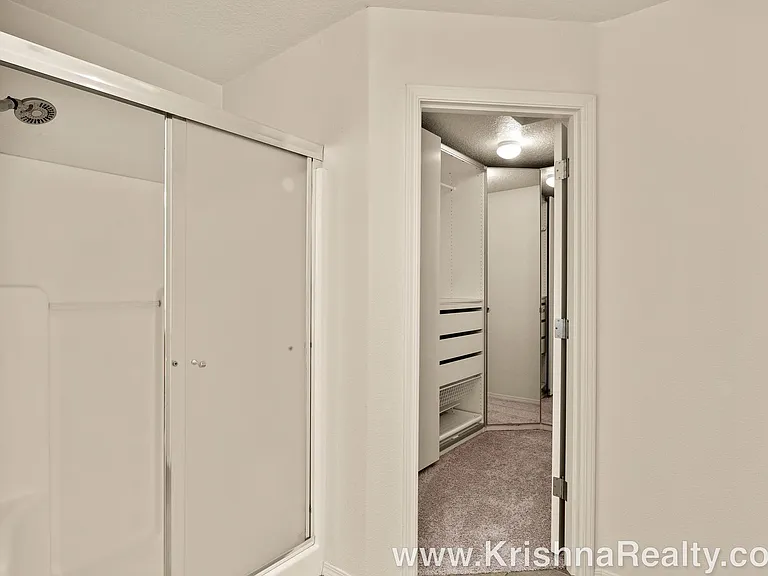 13686 NW Henninger Ln — Photo 21